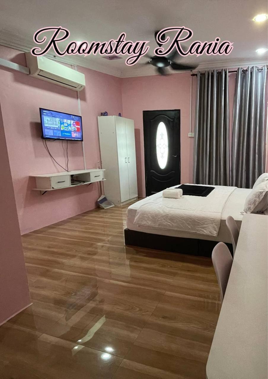 Ar Homestay & Roomestay Merlimau Exteriör bild